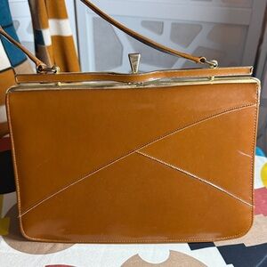 Vintage Life Stride Tan Handbag